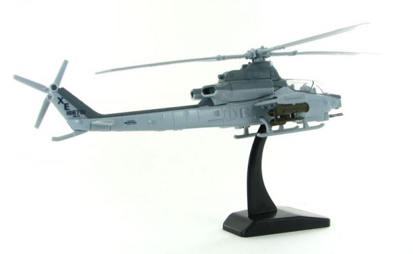 v1 26123 - AH-1Z Bell Cobra Helicopter- 1:55