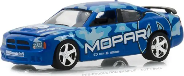 29961 1 64 2008 dodge charger srt8 mopar frontb2b - 2008 Dodge Charger SRT8 MOPAR Edition (Hobby Exclusive)