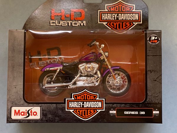 31360 38 5 - 2013 HARLEY DAVIDSON XL 1200V SEVENTY-TWO MOTORCYCLE PURPLE