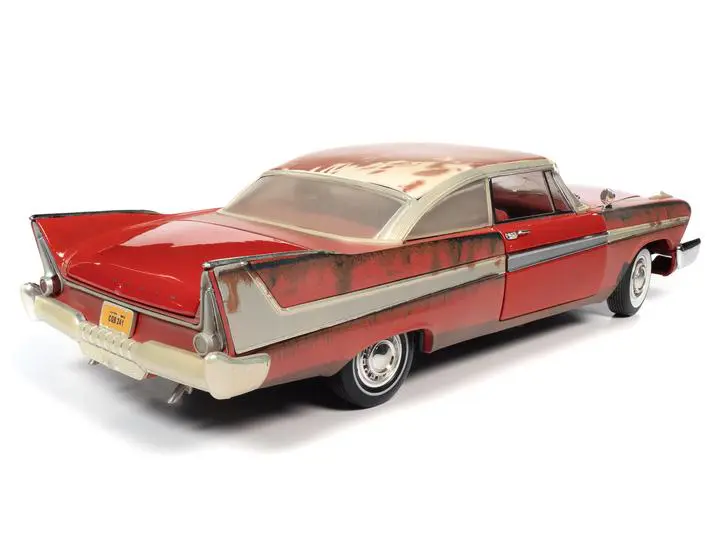 Voiture miniature 1/64 Christine + Diorama