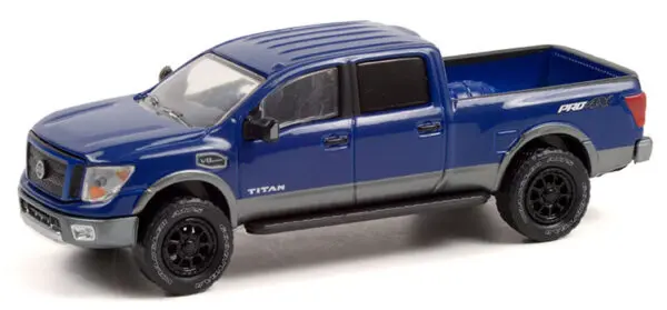 35210c - 2018 Nissan Titan XD Pro-4X - Lifted