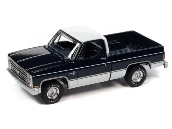 awsp087a 1 - 1985 CHEVROLET SILVERADO PICK UP TRUCK (DARK BLUE POLY BODY W/WHITE LOWER & WHITE ROOF)