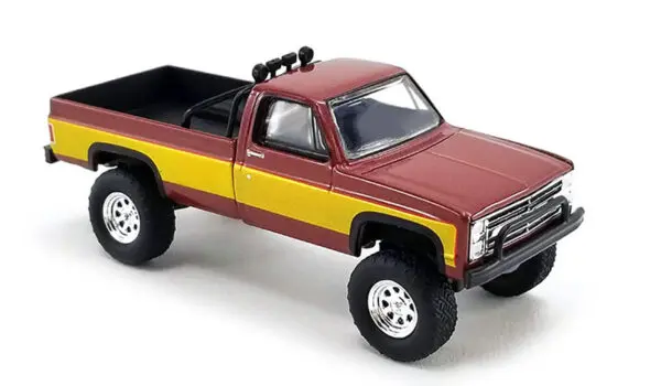 gl 51369 - Stacey David's GearZ - 1986 Chevrolet K2500 PICK UP TRUCK Stunt Double - Fall Guy Tribute