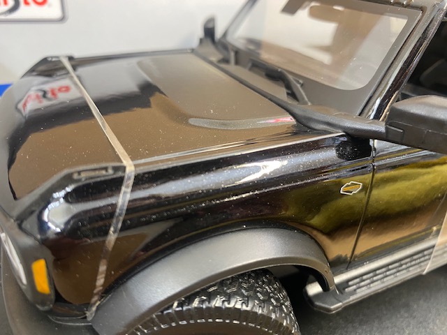 2021 Ford Bronco Wildtrak Two Door in Black- Box Damage 8 - 2021 Ford Bronco Wildtrak Two Door in Black- Box Damage - Image 8