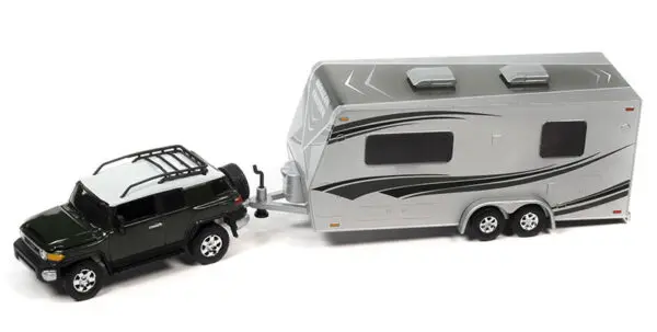 jlsp315 b - 2010 Toyota FJ Cruiser with Camping Trailer in Dark Green