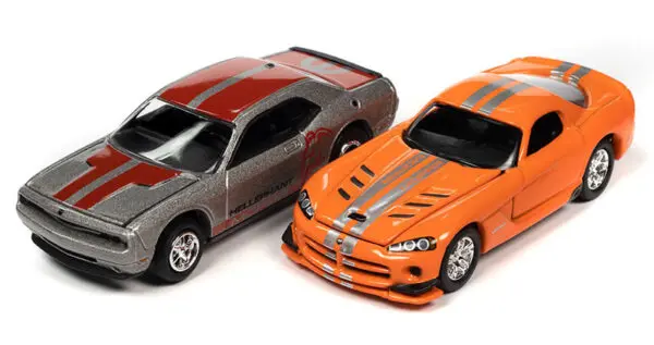 jlsp319 b - 2008 Dodge Viper SRT & 2014 Dodge Challenger R/T