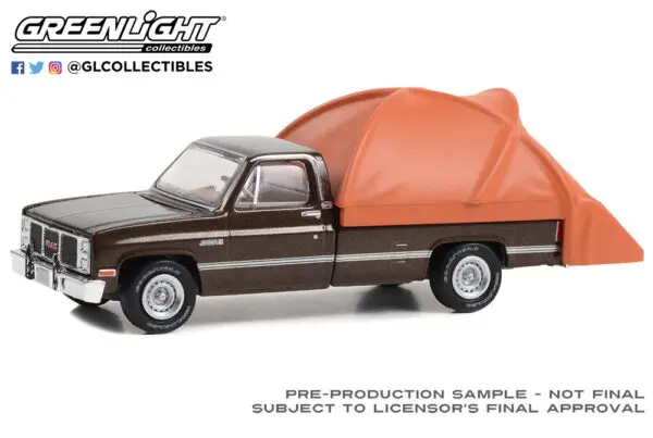 38050 d - 1986 GMC Sierra Classic 1500 in Dark Brown Metallic with Modern Truck Bed Tent