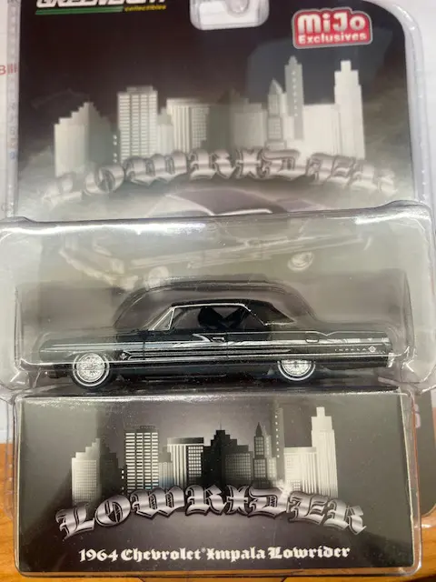 img 4921 - 1964 Chevrolet Impala SS Lowrider in Black - MiJo Exclusives- SEAT LOOSE