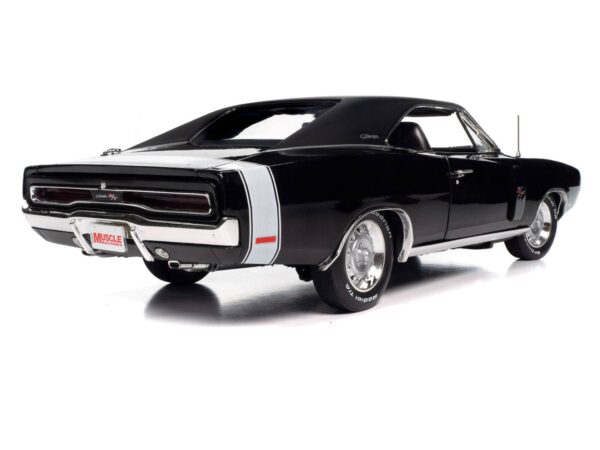 amm1302 2 - 1970 Dodge Charger R/T in Gloss Black
