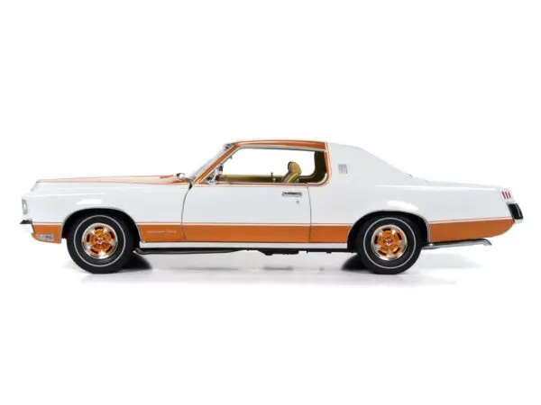 amm1316 1 - 1969 Pontiac Grand Prix Royal Bobcat in Cameo White