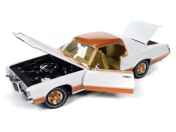amm1316 2 - 1969 Pontiac Grand Prix Royal Bobcat in Cameo White
