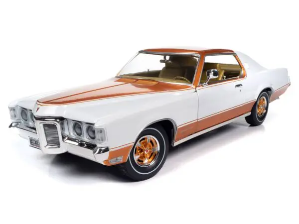 amm1316 - 1969 Pontiac Grand Prix Royal Bobcat in Cameo White