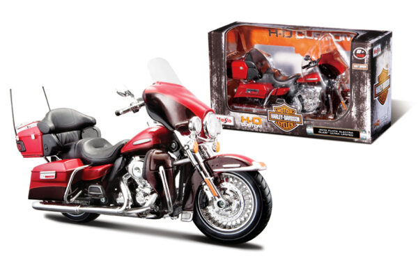 32337 1 - 2021 Harley-Davidson CVO Tri-Glide Motorcycle Three Wheeled Trike loaded with detail