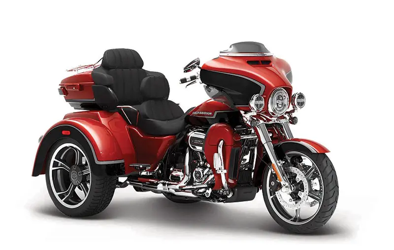 2021 Harley-Davidson CVO Tri-Glide Motorcycle Three Wheeled Trike loaded  with detail