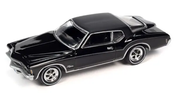 jlsp341 b - 1976 Oldsmobile Cutlass in Red Poly & 1972 Buick Riviera in Black