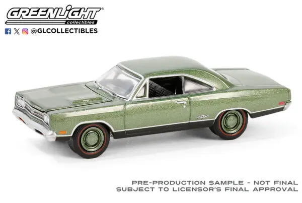 37310 b - 1969 Plymouth HEMI GTX in F8 Ivy Green Metallic 