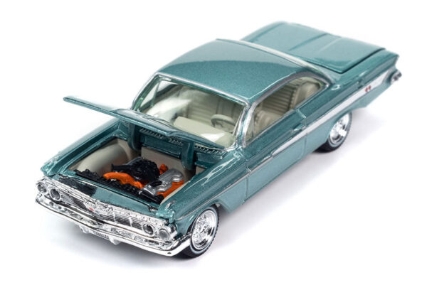 jlsp353b1 - 1961 Chevrolet Impala in Arbor Green 