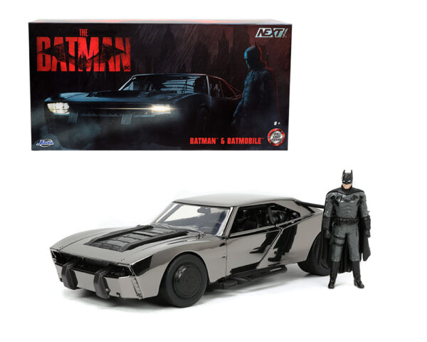 33740 - The Batman (2022) Batman & Batmobile – Black Chrome – Next Level