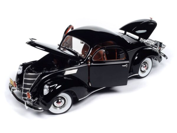 aw325t - 1937 Lincoln Zephyr (GLOSS BLACK)