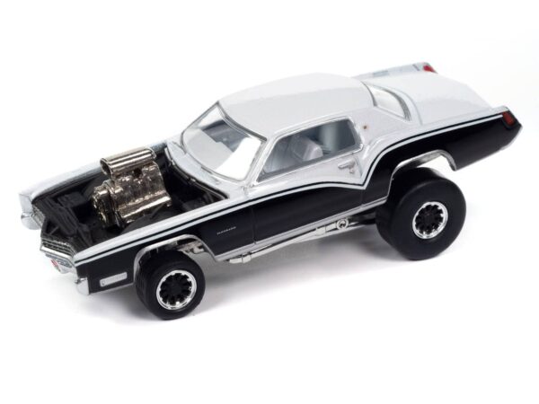 jlsf026b1 - 1967 Cadillac Eldorado (Zingers) (Pearl White Upper Body w/Gloss Black)