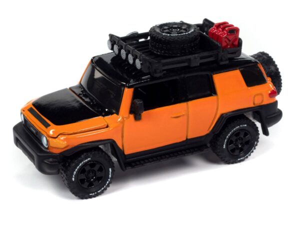 jlsf026b3 - 2007 Toyota FJ Cruiser (Off Road) (Orange w/ Flat Black)