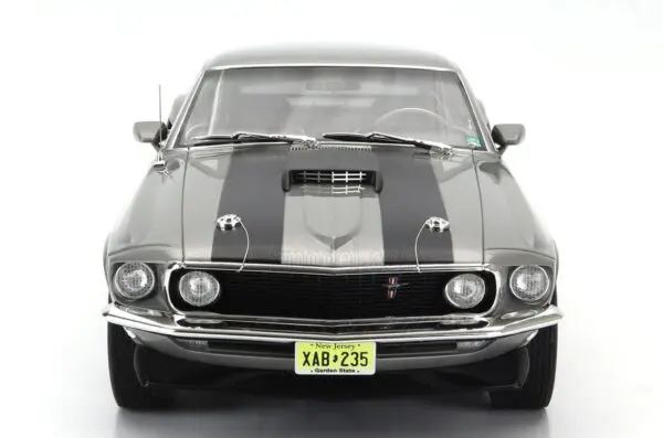 12104n - 1969 Ford Mustang BOSS 429-John Wick (2014) - made of resin - nothing opens