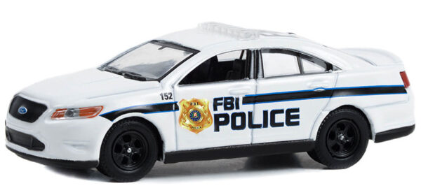 43025 c 1 - 2013 Ford Police Interceptor