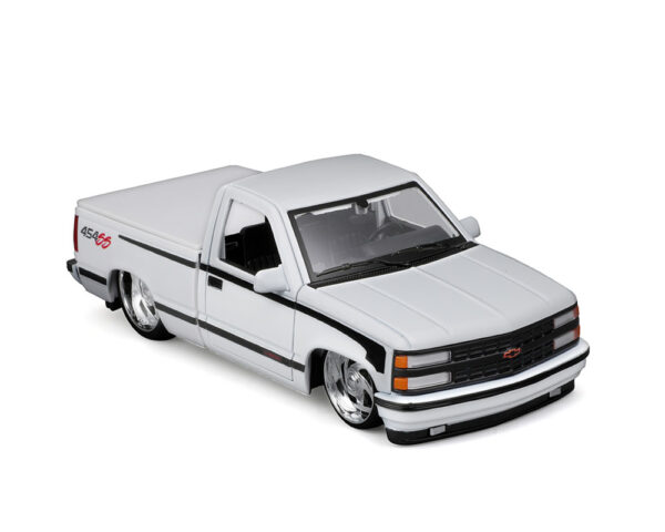 32550whb - 1993 Chevrolet 454 SS Pickup Custom – White – Maisto Design – Mijo Exclusives