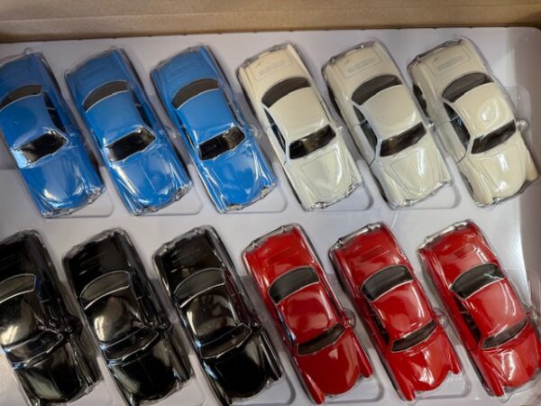 43634set - VOLKSWAGEN KARMANN GHIA COUPE - 1:36 SCALE (APPROX 5 INCHES) SPECIFY COLOR IN NOTES WHEN ORDERING