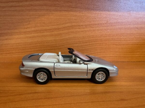 img 4538 - 1996 CHEVROLET CAMARO Z28 CONVERTIBLE IN 1:38 SCALE (SPECIFY COLOR IN NOTES WHEN ORDERDING)