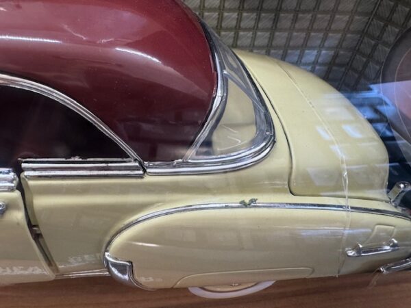 img 4671 - 1950 CHEVROLET BEL AIR - YELLOW W/BURGUNDY ROOF - DOOR DOES NOT ALIGN CORRECTLY