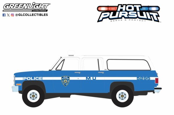 43040 d - 1990 Chevrolet Suburban K2500 Scottsdale - New York Police Department