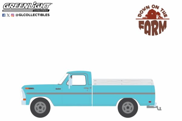 48100 c - 1969 Ford F-250 Farm and Ranch Special in Reef Aqua 