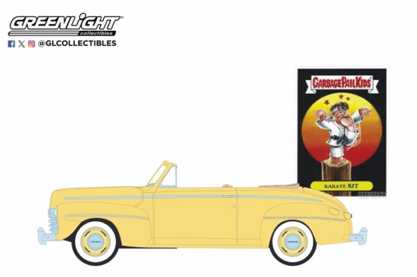 54110 a - 1947 Ford Super De Luxe Convertible Club Coupe-Karate Kit