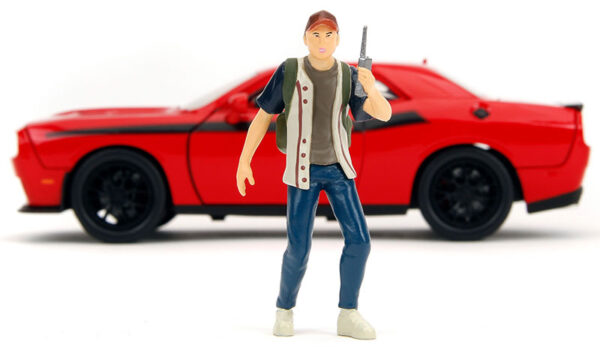 v6 35185 - 2015 Dodge Challenger with Glenn Figure