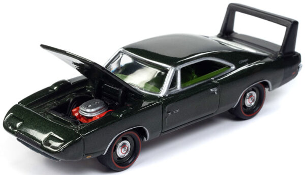 jlsp370a - Mecum Auctions - 1969 Dodge Charger in Dark Green Poly 