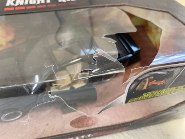 img 7461 - KNIGHT RIDER KITT w/ WORKING LIGHTS - Damage box