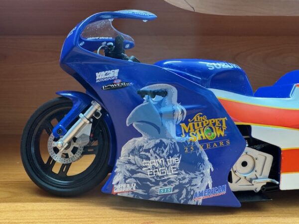 img 6770 - 2002 PRO STOCK BIKE (1:9 scale)- CRAIG TREBLE - MUPPETS 25TH ANNIVERSARY (SAM THE EAGLE) MATCO TOOLS