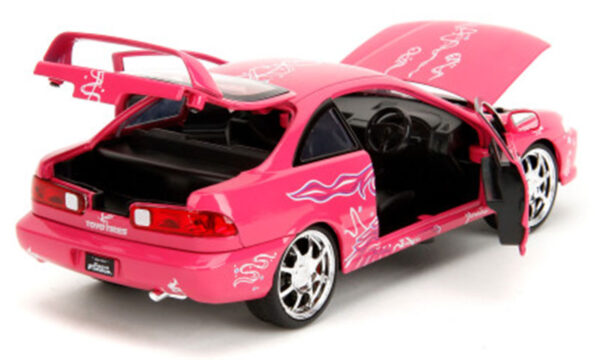 v4 35876 - 1995 Honda Integra Type R in Suki's Pink Design - Fast and Furious