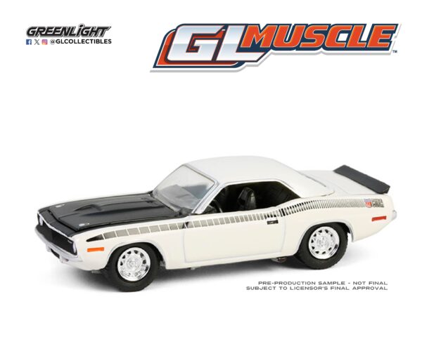 13360c - 1970 Plymouth AAR 'Cuda in Alpine White 
