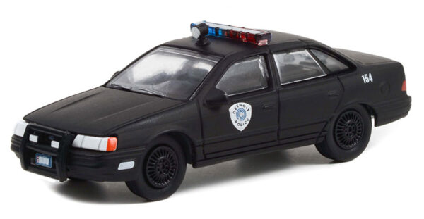 44940 d - 1986 Ford Taurus LX- Detroit Metro West Police- RoboCop (1987)