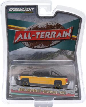 2015 CHEVROLET SILVERADO 1500 - ALL TERRAIN SERIES 2 (YELLOW/BLACK W/ROLL BAR)