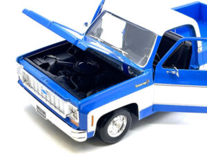 1974 Chevrolet C10 Cheyenne Super – Blue White Two Tone – Special Edition