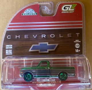 1972 Chevrolet Cheyenne C10 Short Box pick up truck (Hobby Exclusive)- Green Machine 1 - 1972 Chevrolet Cheyenne C10 Short Box pick up truck (Hobby Exclusive)- Green Machine