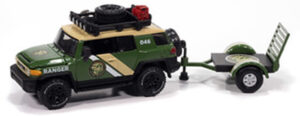 2014 Toyota FJ Cruiser with Small Open Trailer in Forrest Green and Tan