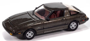 1985 Mazda RX-7 in V9 Metallic Silver