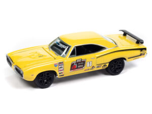 1970 Dodge Super Bee in Banana Yellow with Optima Ultimate Street Car Race Graphics