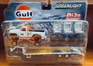 1972 CHEVROLET K10 MONSTER TRUCK WITH GOOSENECK TRAILER AND TIRES - #22 - GULF GRAPHICS (MIJO EXCLUSIVE)