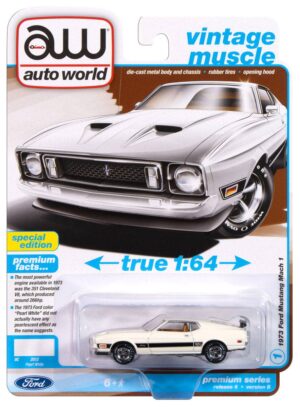 1973 FORD MUSTANG MACH 1 - PEARL WHITE - VINTAGE MUSCLE BY AUTOWORLD