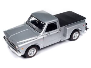 1968 CHEVROLET C10 PICK UP TRUCK SILVER BY AUTOWORLD